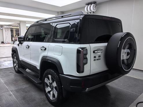 Beijing BJ40 E: The Pure Electric Beast, Conquering the Wilderness in Silence(北京BJ40 E：纯电硬汉，静临旷野)