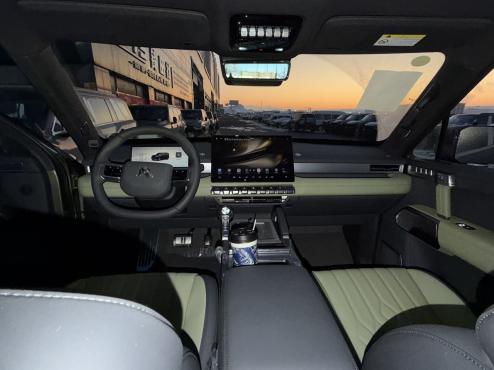 Mengshi 817: Conquer the Wild, Embrace the Journey(猛士817,驾驭荒野 尊享旅程)