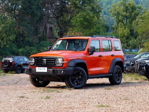 2025 Tank 300: Combining Ruggedness and Trend, Redefining Off-Road Lifestyle(2025款坦克300：硬派与潮流，定义全地形生活方式)