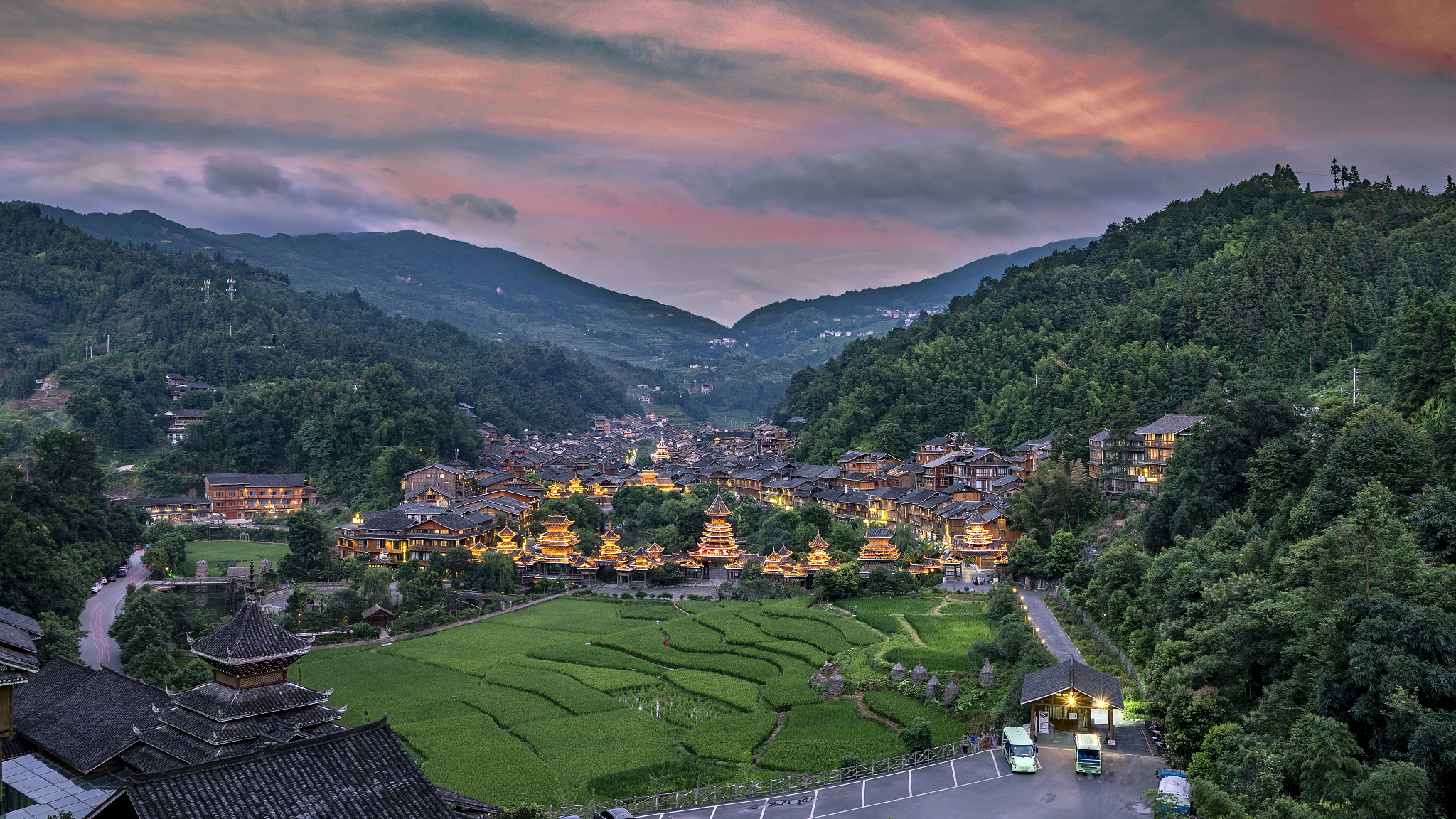 Splendid Guizhou - Luxury 4-Diamond 6 Days 5 Nights