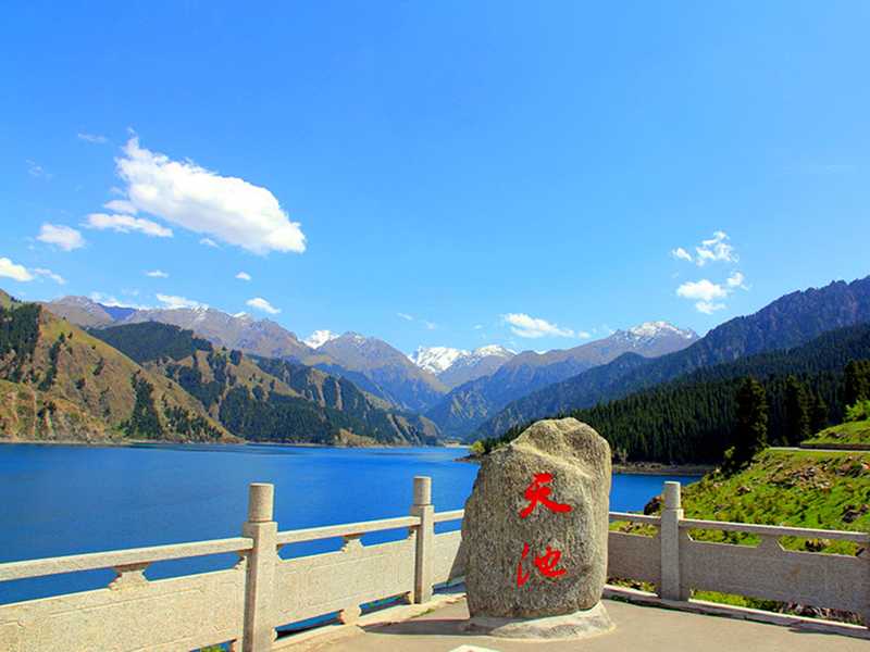 Silk road Kashgar,Turpan,heavenly lake Kanas 13 days tour