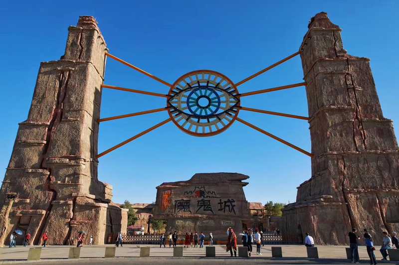 Heavenly lake+Kanas lake+Yili+Diverse leaved Poplar of southern Xinjiang 15 days tour