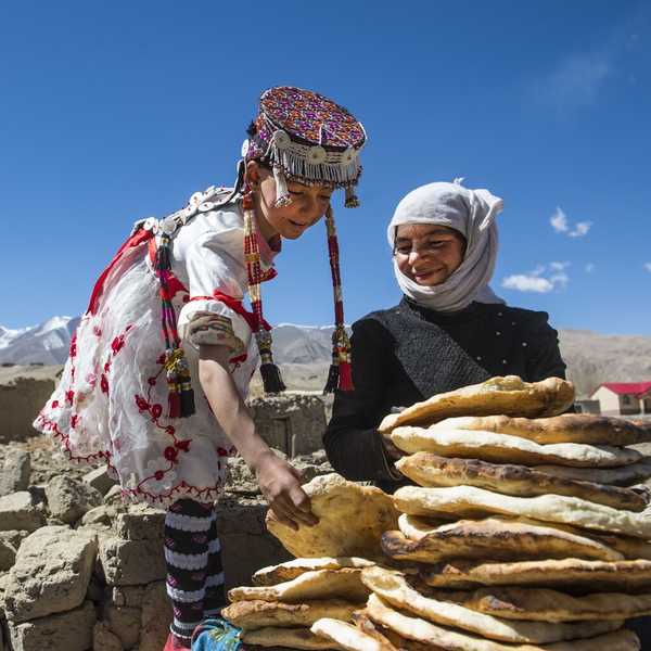 Silk road tour-Kashgar,Turpan,Heavenly lake Dunhuang,Xi’an 11 days tour